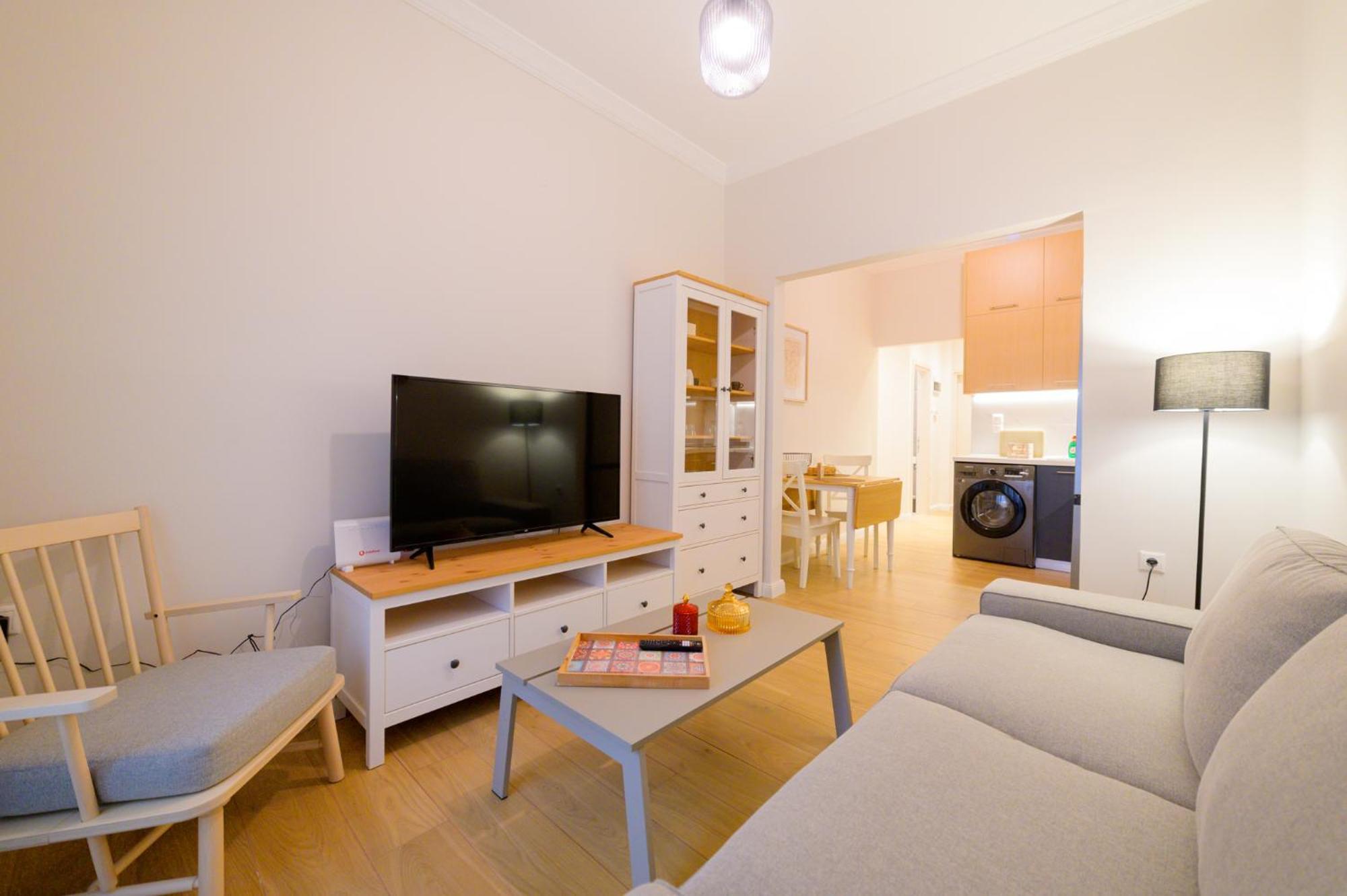 New Modern 2Nd Floor Apartment Thessaloníki Ngoại thất bức ảnh