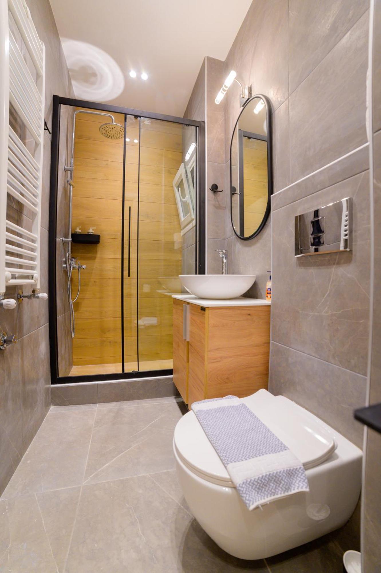 New Modern 2Nd Floor Apartment Thessaloníki Ngoại thất bức ảnh