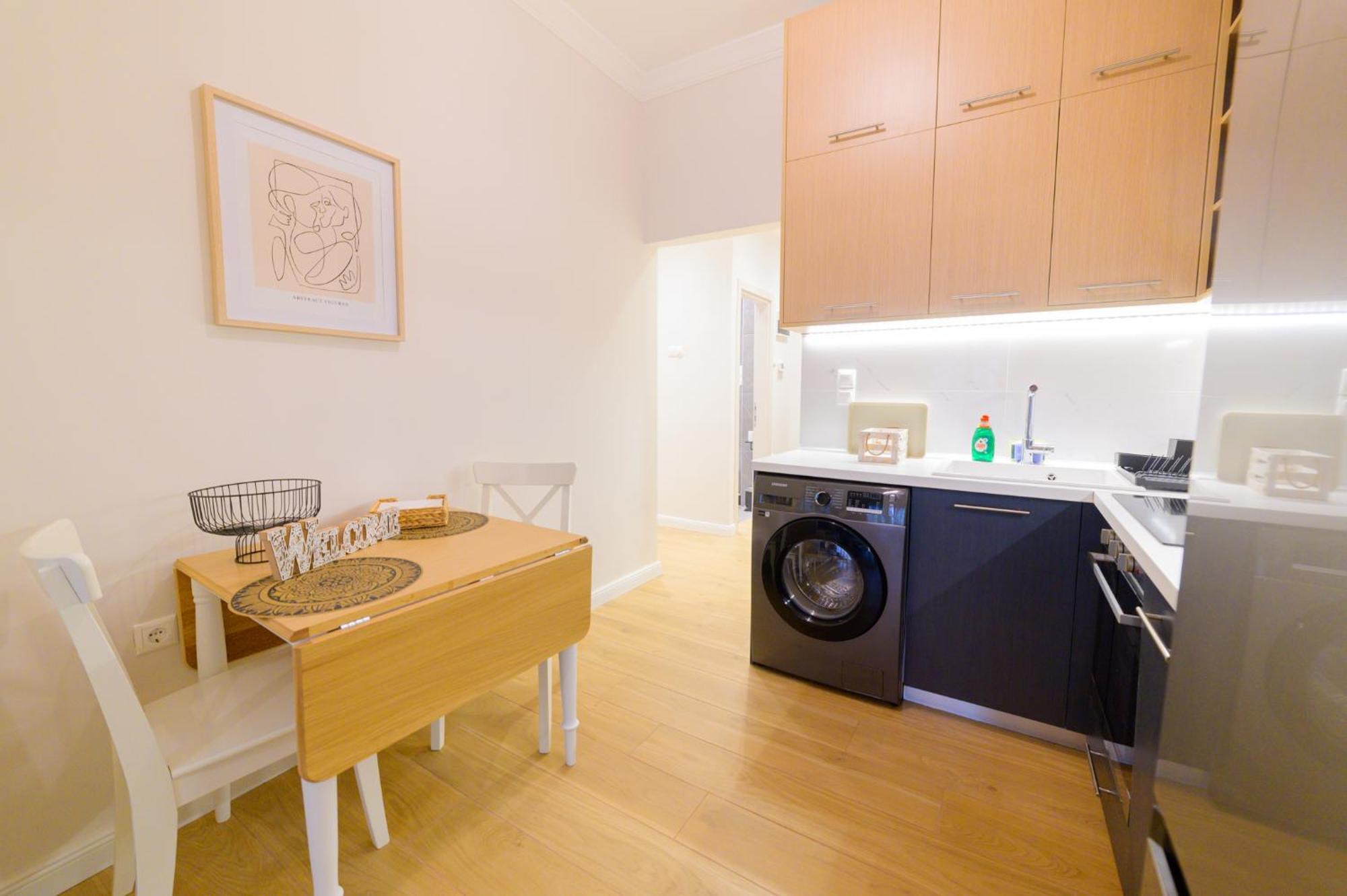 New Modern 2Nd Floor Apartment Thessaloníki Ngoại thất bức ảnh