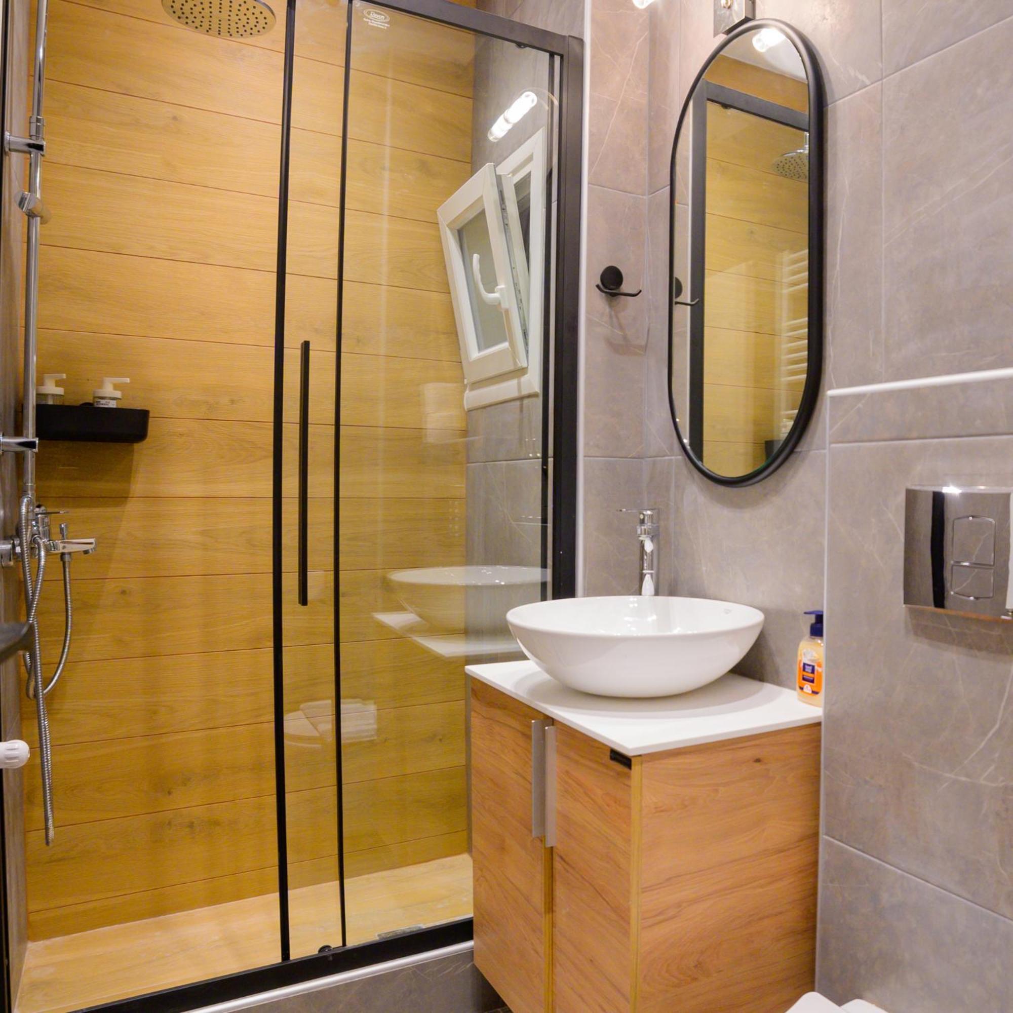 New Modern 2Nd Floor Apartment Thessaloníki Ngoại thất bức ảnh
